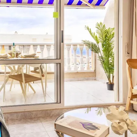 Atico Pink Beachfront Appartement