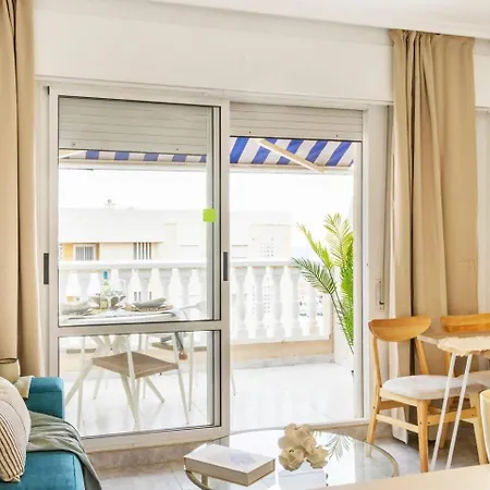 Atico Pink Beachfront شقة *